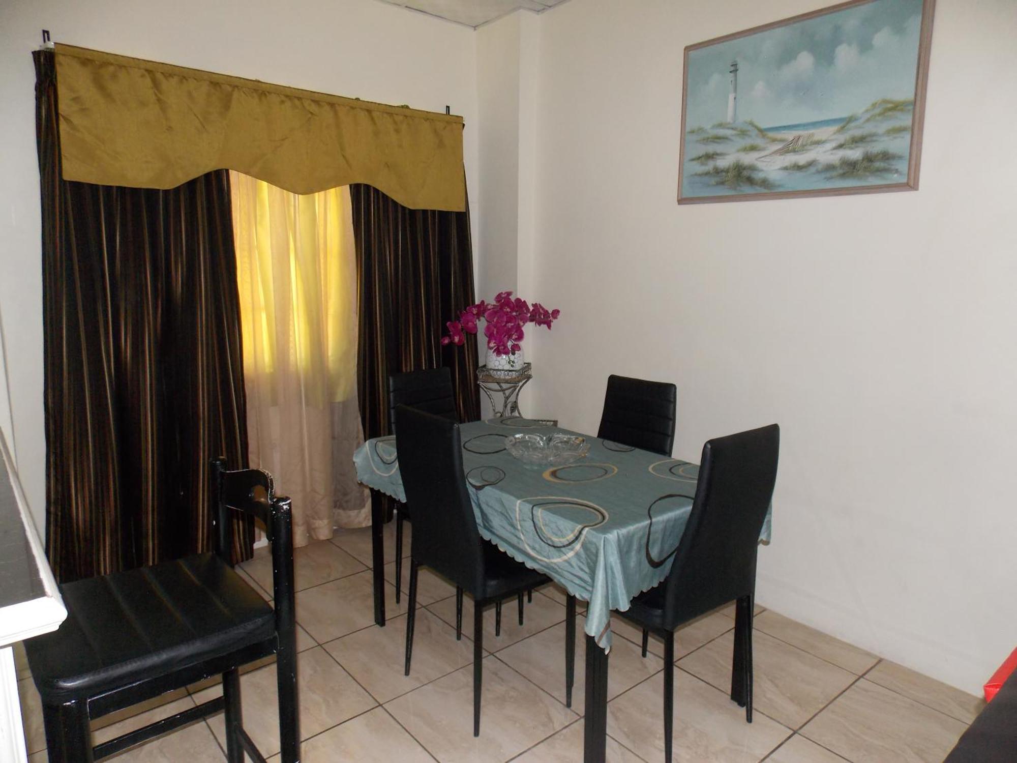 Stewart Apt- Trincity, Airport, Washer, Dryer, Office, Cable , Wifi Exterior foto