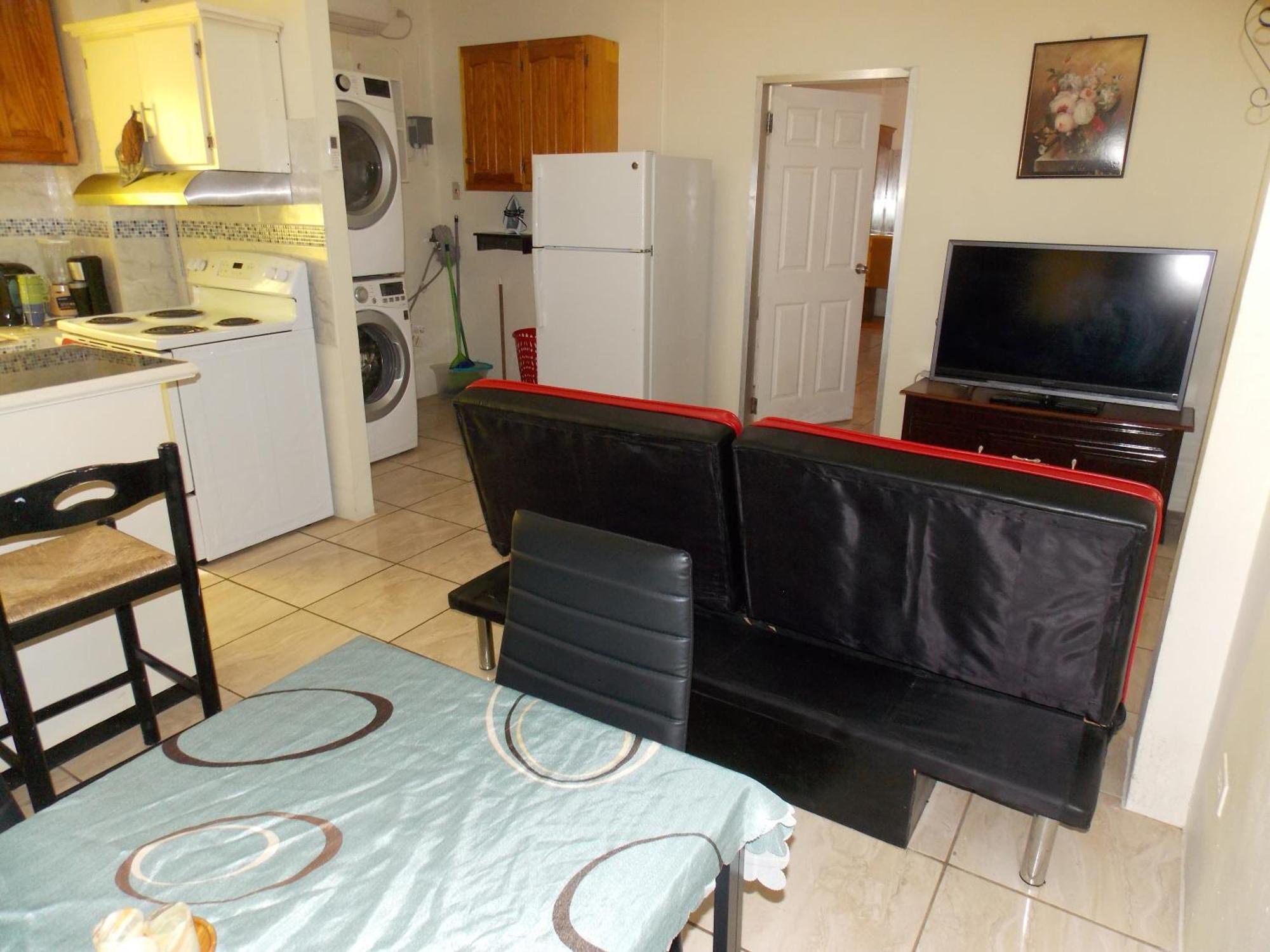 Stewart Apt- Trincity, Airport, Washer, Dryer, Office, Cable , Wifi Exterior foto